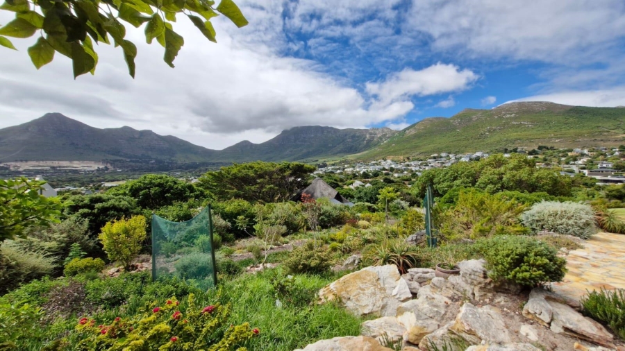 To Let 2 Bedroom Property for Rent in Crofters Valley Western Cape